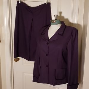 Leslie Fay 2 piece purple suit jacket skirt